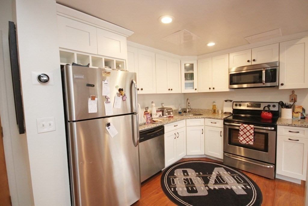 21 Linden St # 318