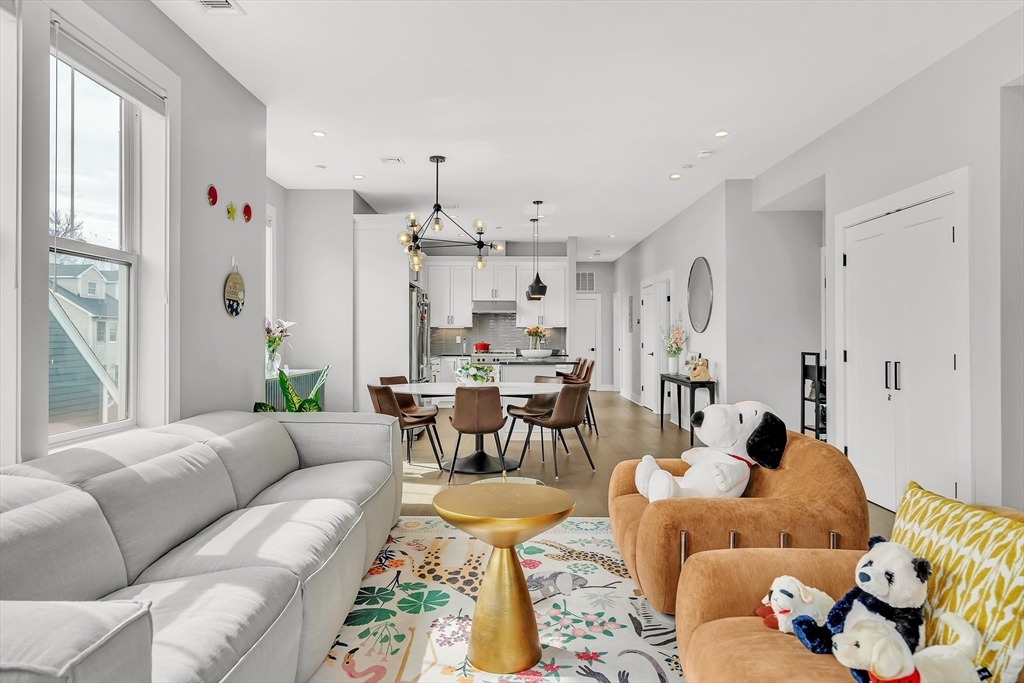 39 Murdock St # 2