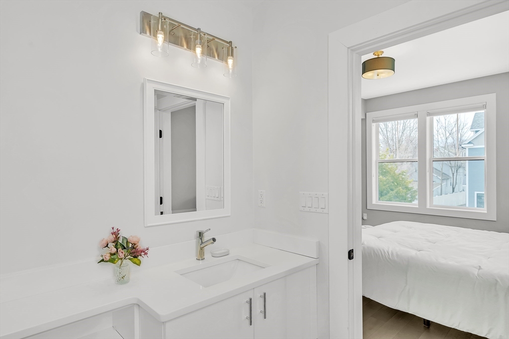 39 Murdock St # 2