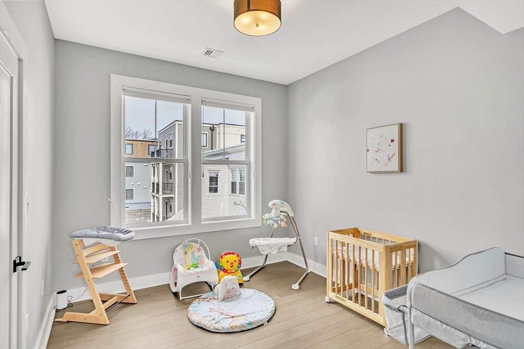 39 Murdock St # 2