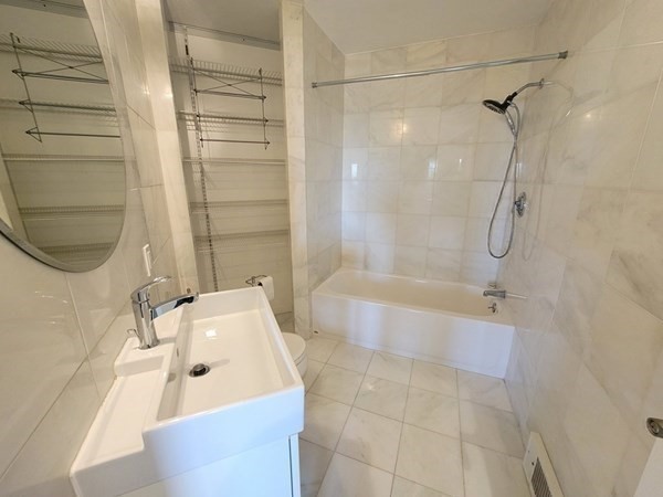 90 Quincy Shore Dr Unit: 303