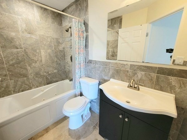 90 Quincy Shore Dr Unit: 303
