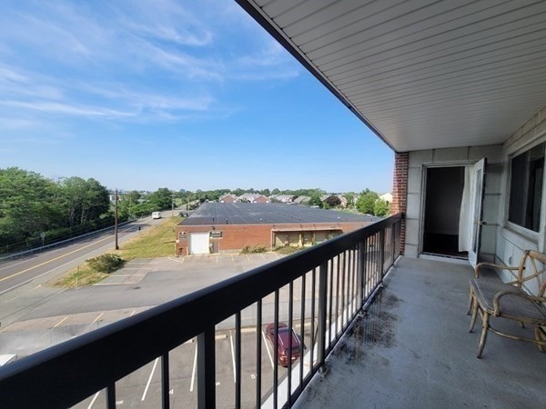90 Quincy Shore Dr Unit: 303