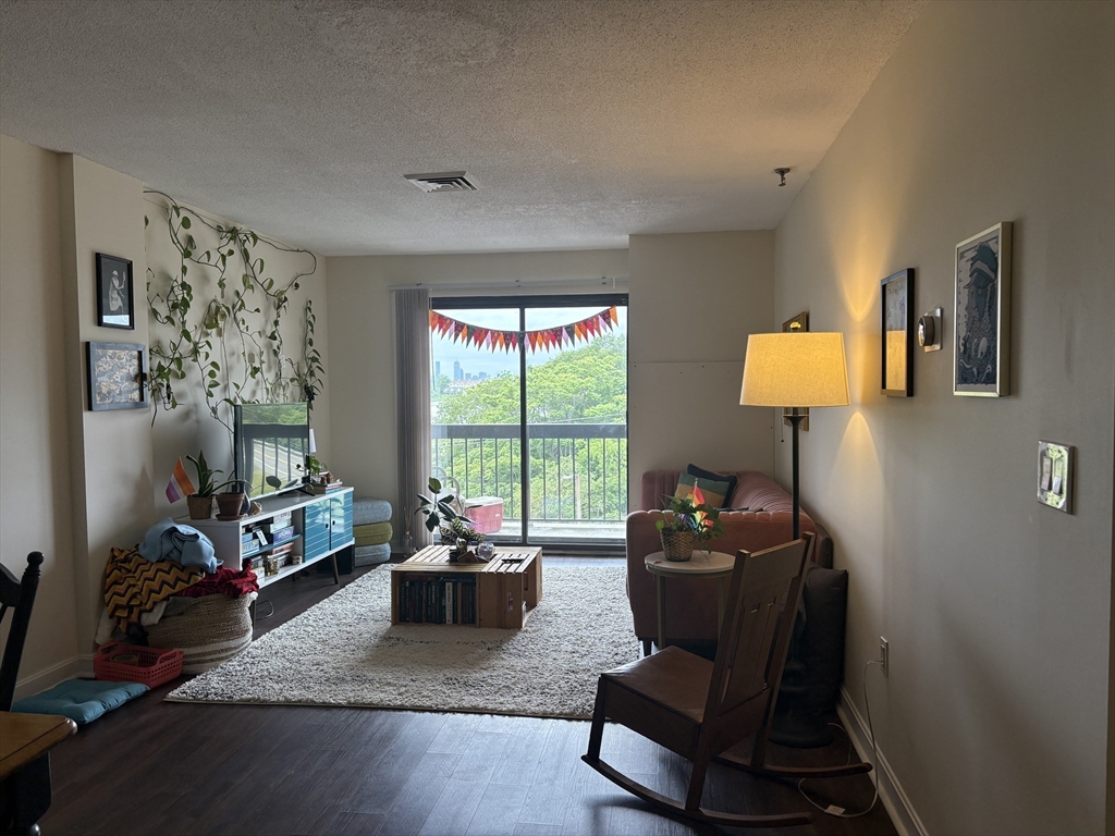 90 Quincy Shore Dr Unit: 303
