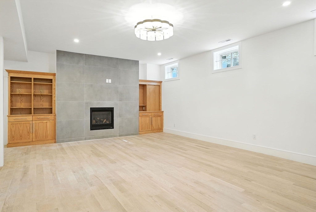 9 Saint James Ct