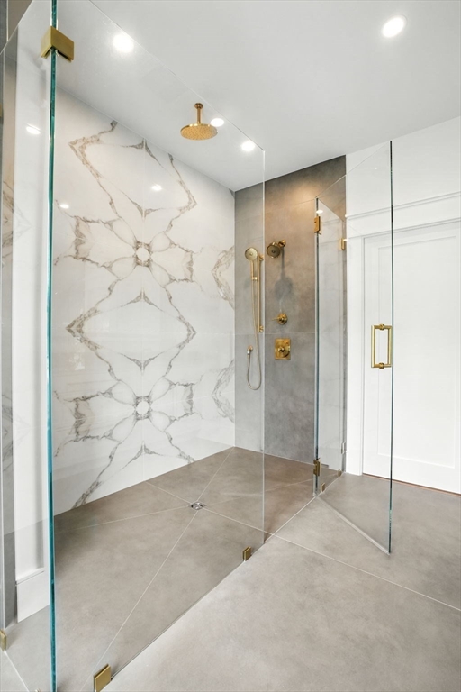 9 Saint James Ct