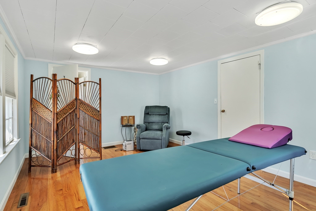 192 Lexington Street