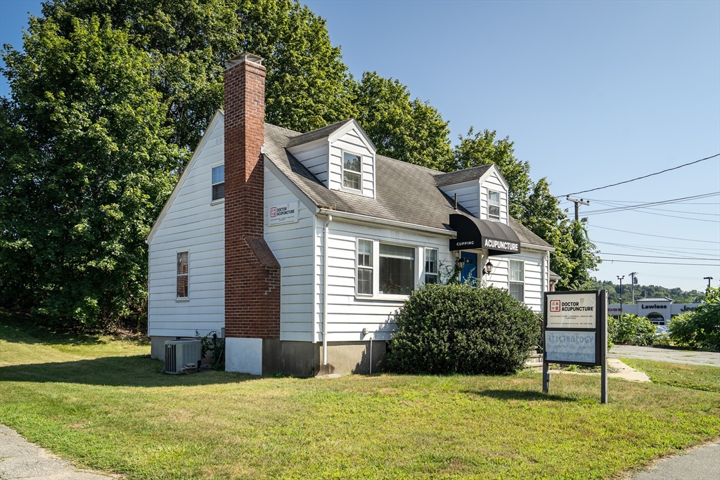 192 Lexington Street