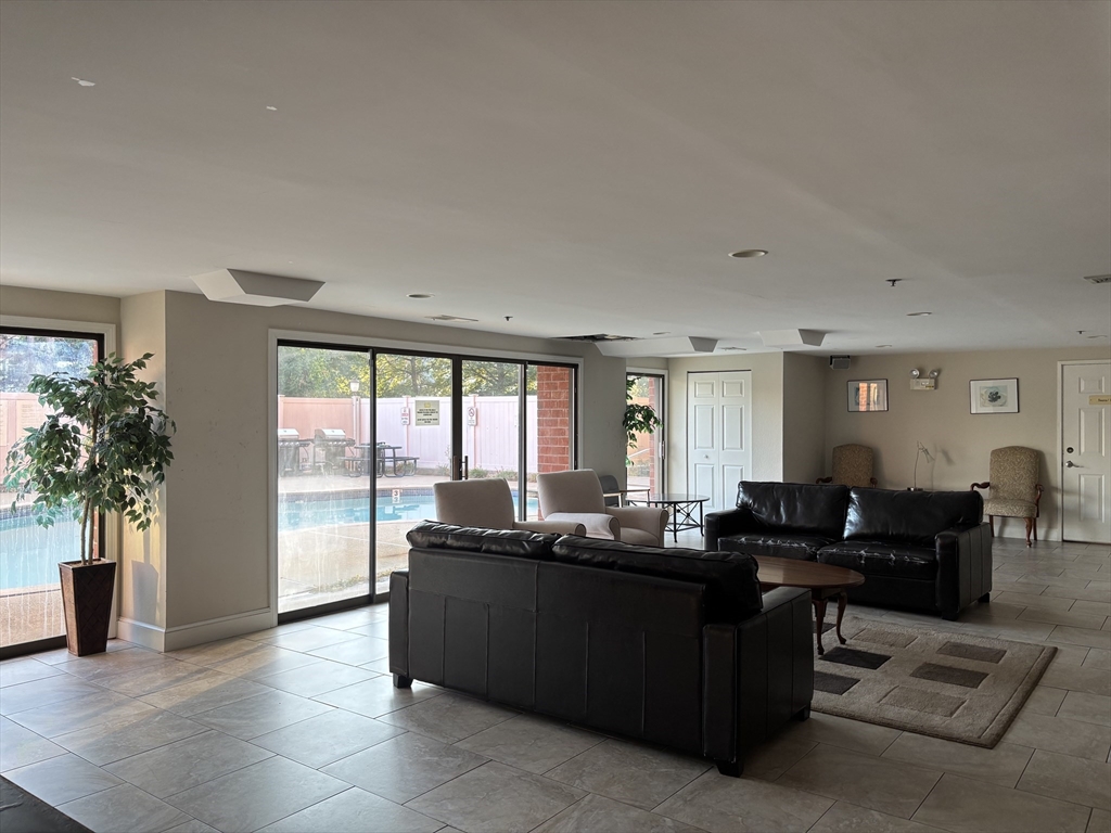 30 Revere Beach Pkwy # 516