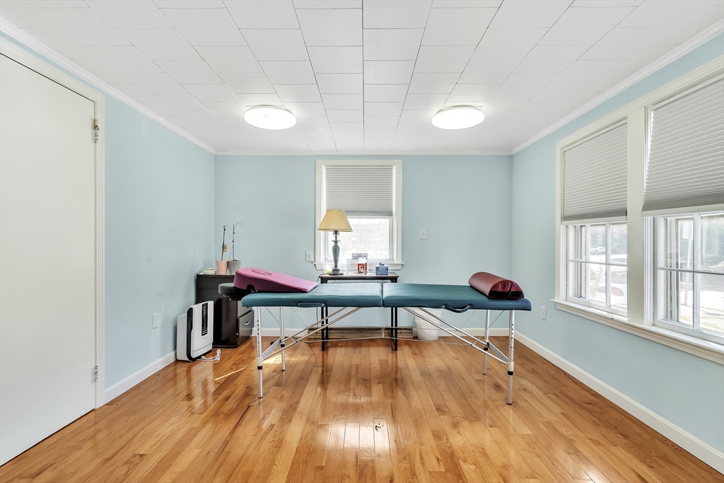 192 Lexington Street