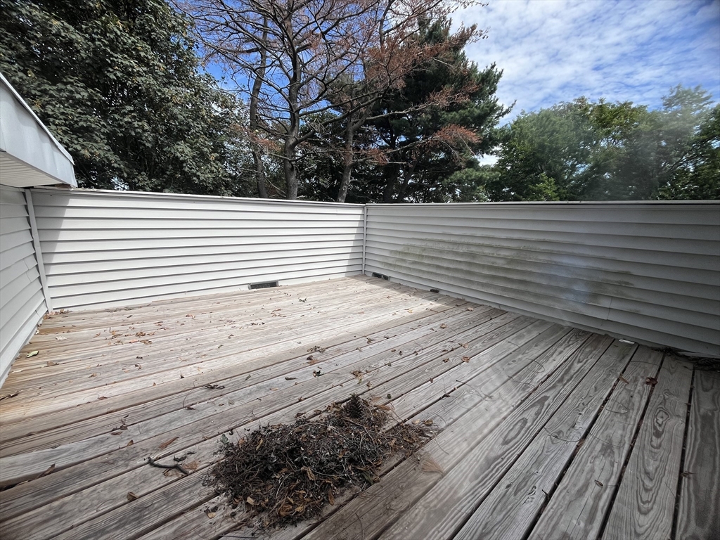 195 195 Grove St # 201 Unit: #201