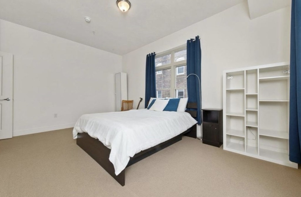 9 Gardner St # 12