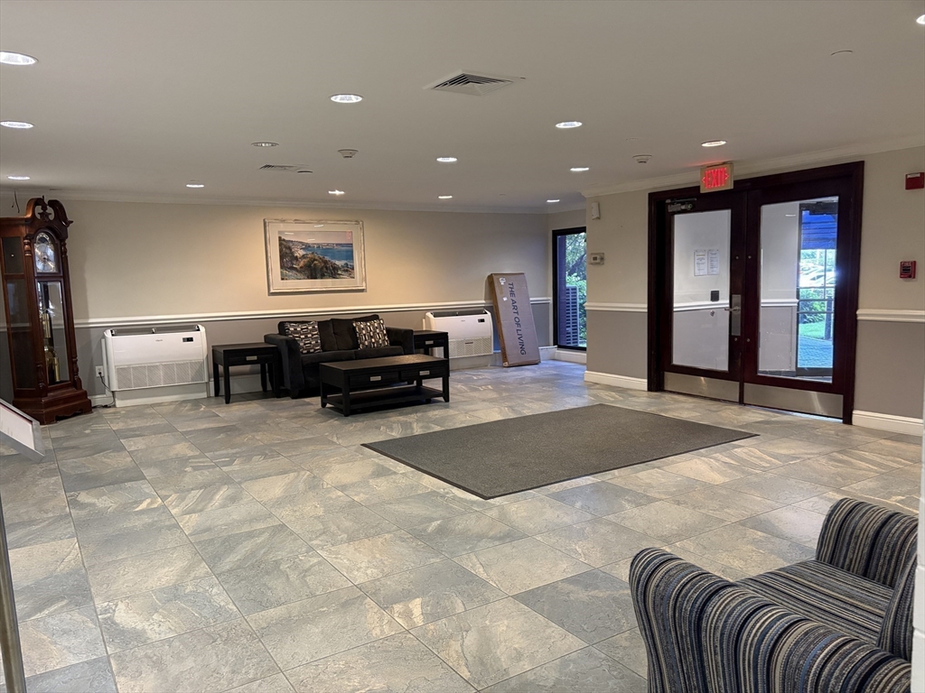 115 W Squantum St # 907