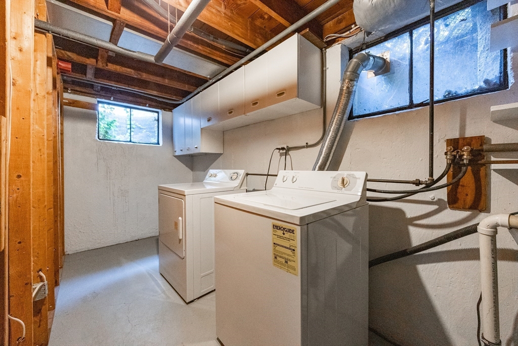 356 Lexington St # 356