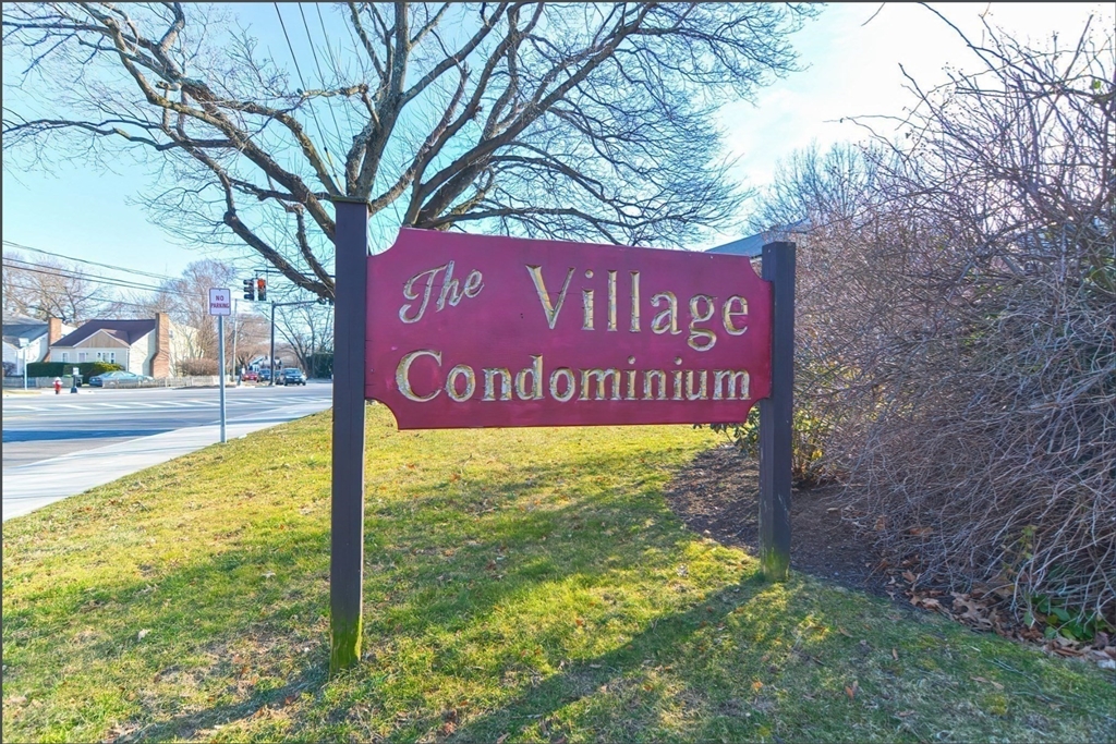 356 Lexington St # 356