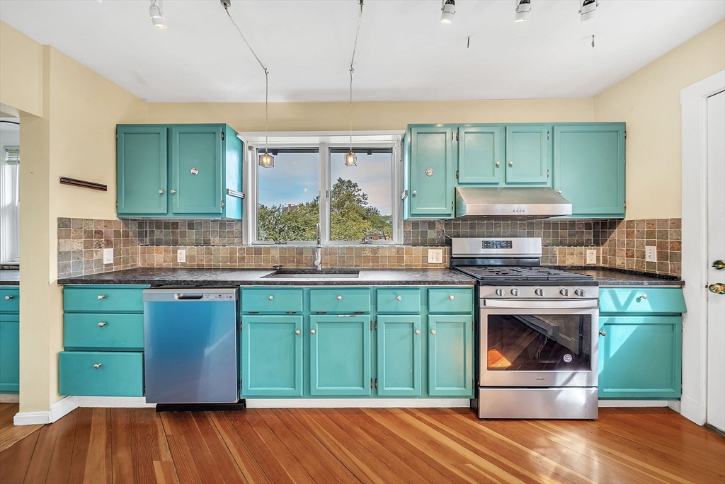 29-31 Edward T Sullivan Rd