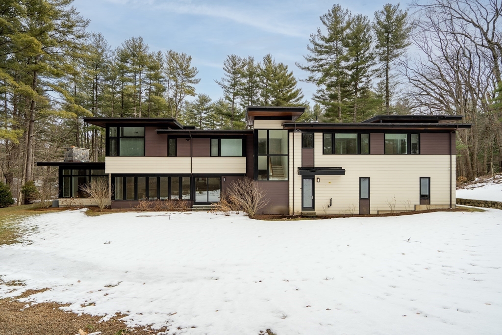 11 Winthrop Cir