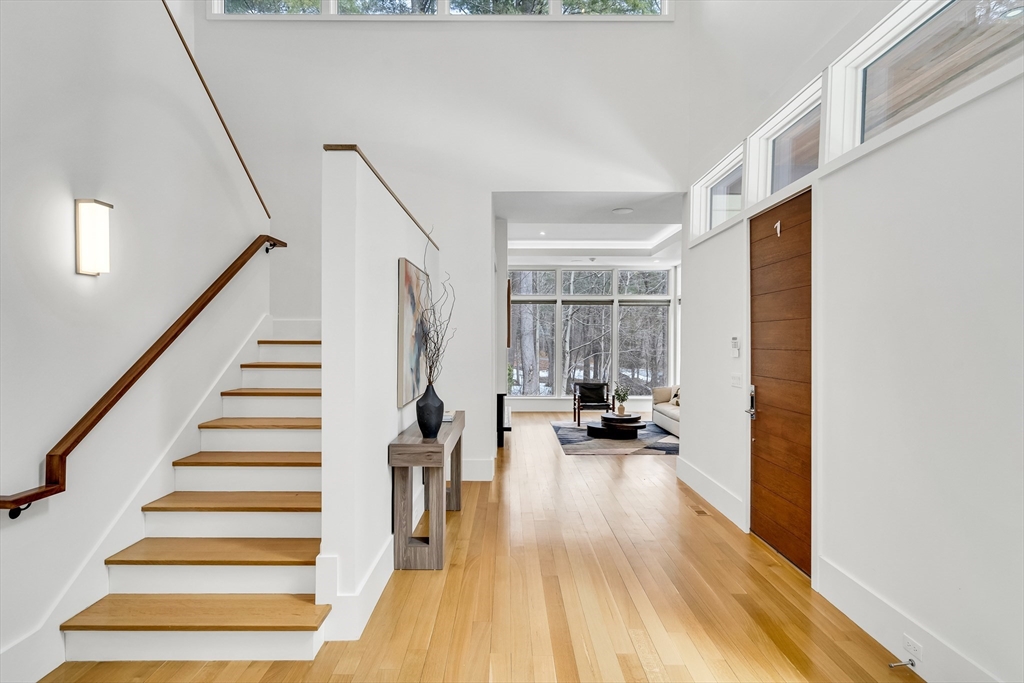 11 Winthrop Cir