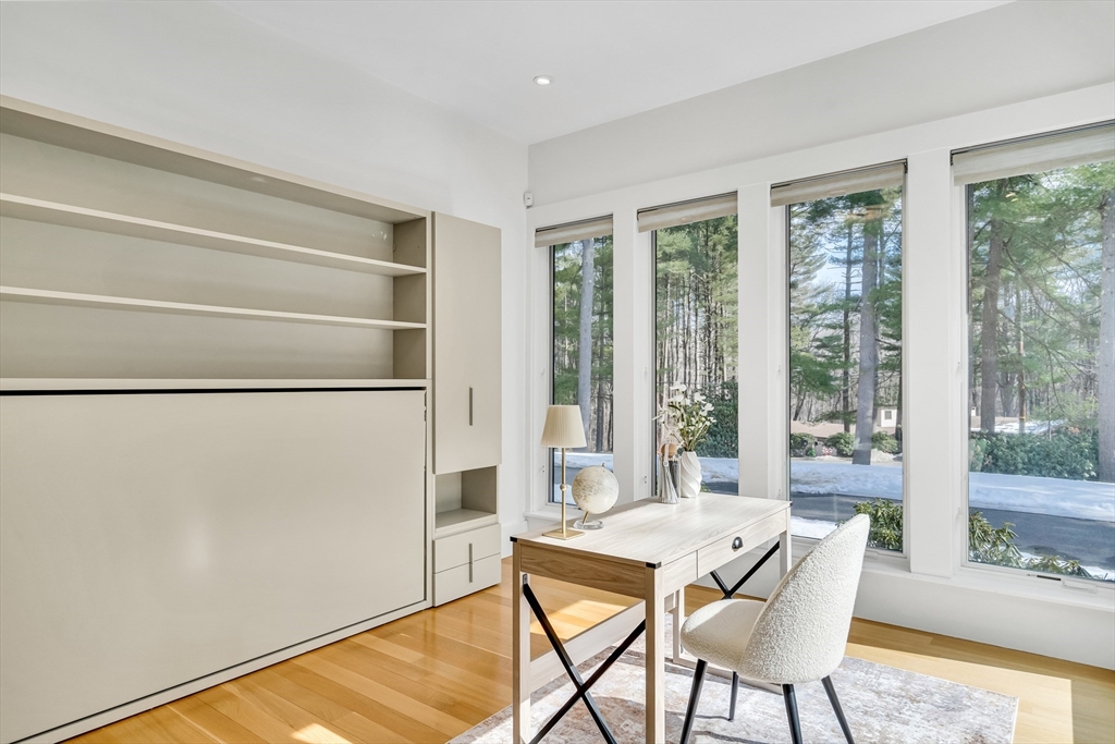 11 Winthrop Cir