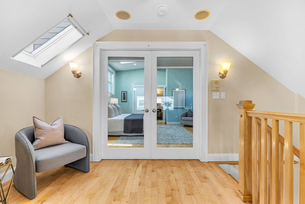 32 Copley St # 2
