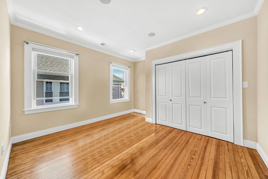 32 Copley St # 2