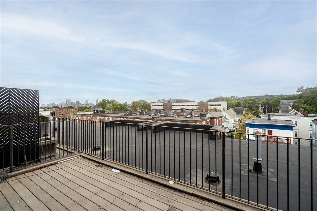533 Cambridge St # 311