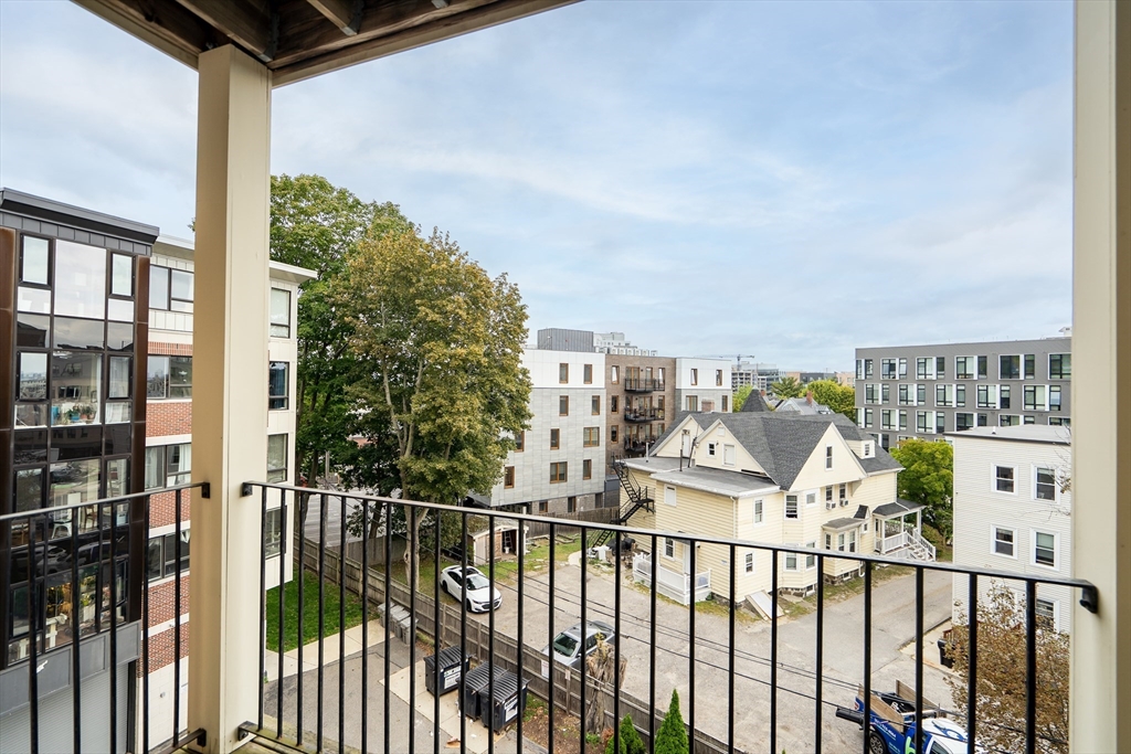 533 Cambridge St # 311