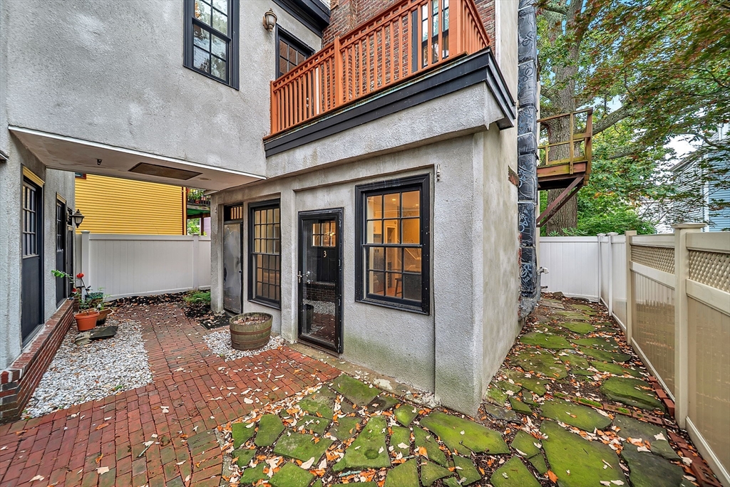 150 Hampshire St # 3