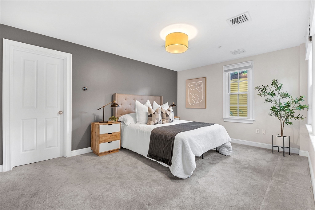 150 Hampshire St # 3