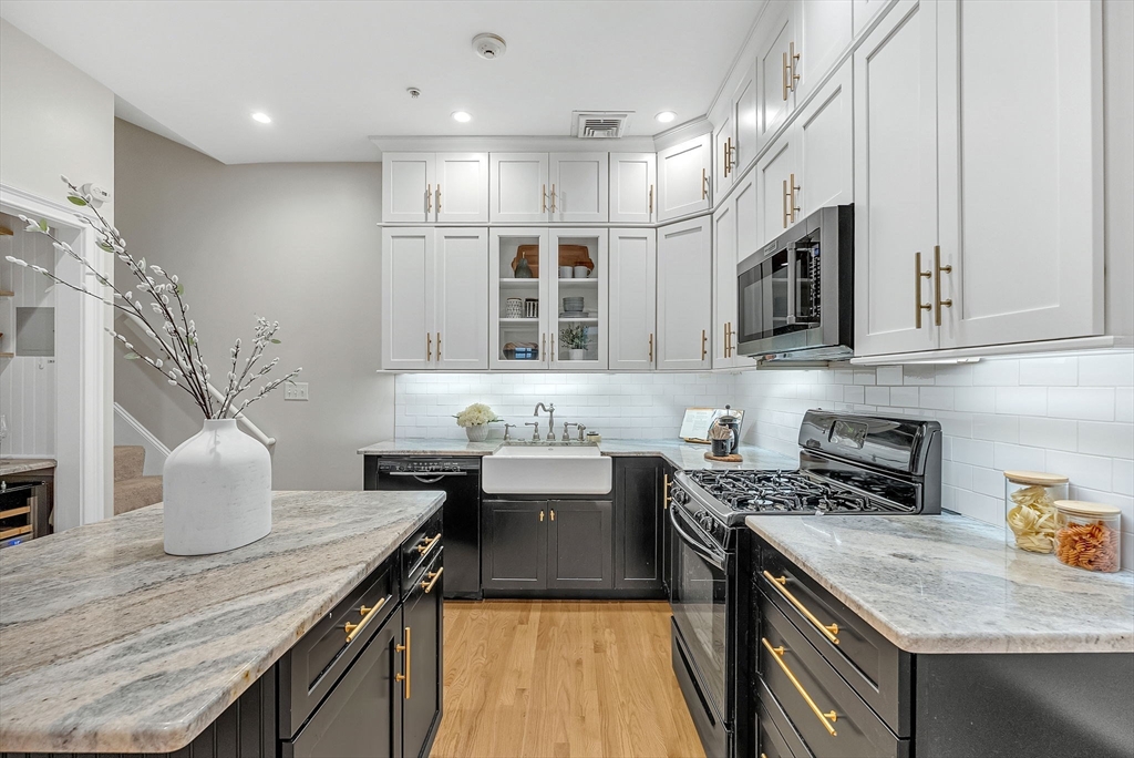 150 Hampshire St # 3