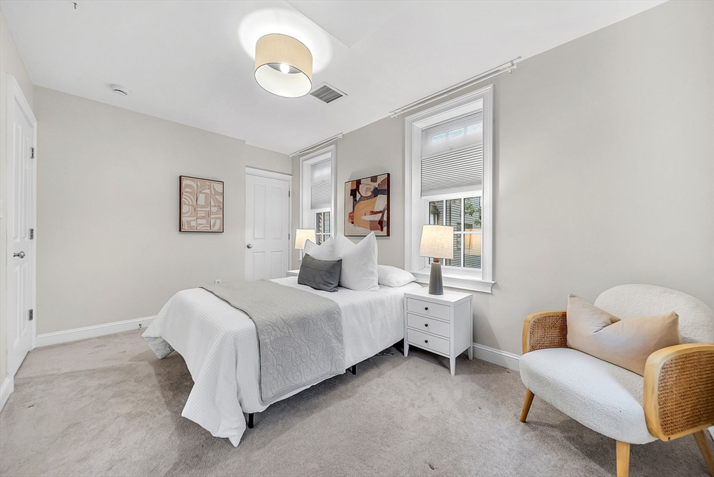 150 Hampshire St # 3