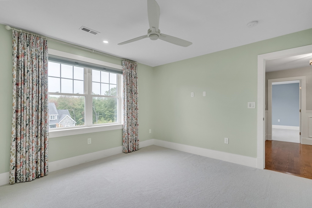 48 Perry Rd