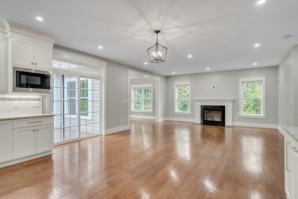 48 Perry Rd