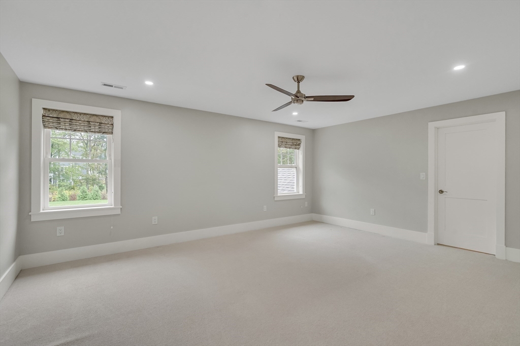 48 Perry Rd