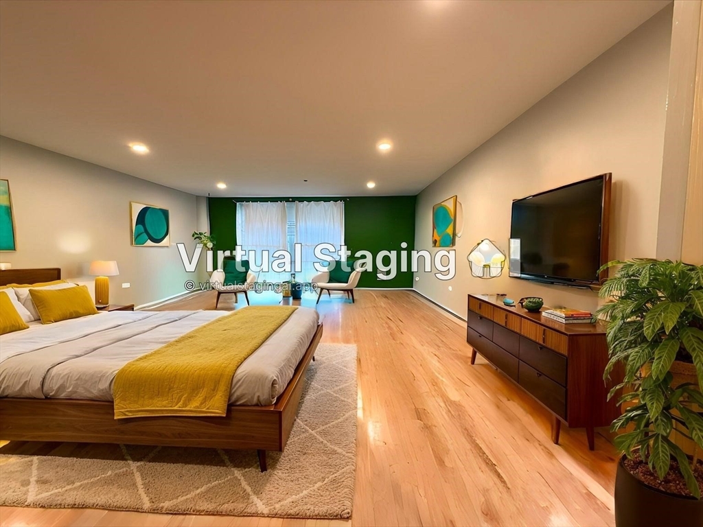 150 Staniford St # 207