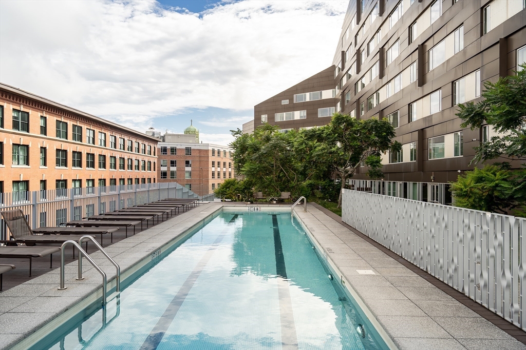 141 Dorchester Ave # 906