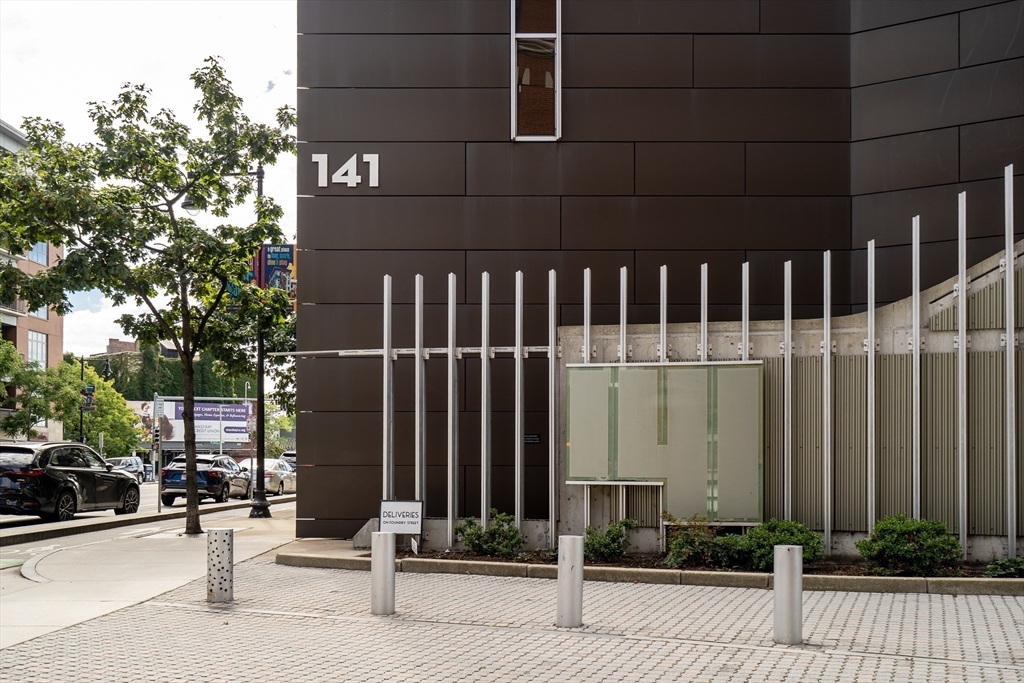 141 Dorchester Ave # 906