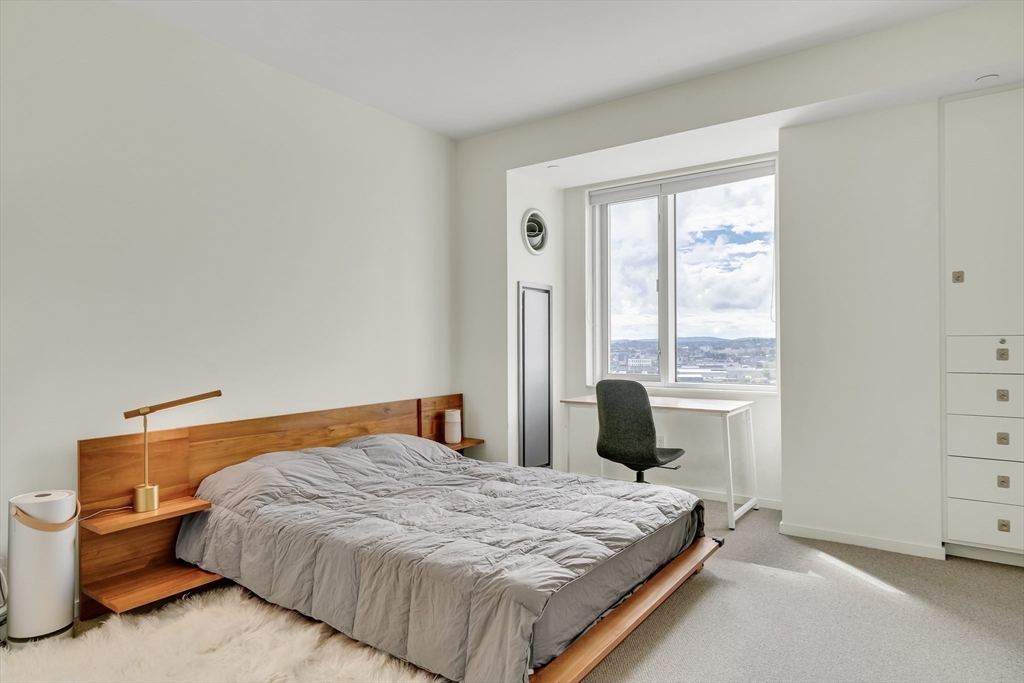 141 Dorchester Ave # 906