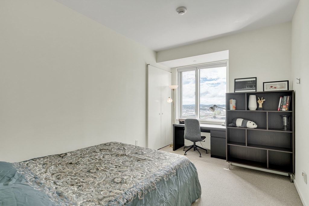 141 Dorchester Ave # 906