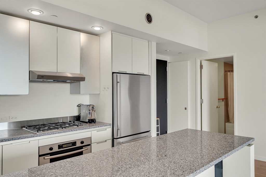 141 Dorchester Ave # 906