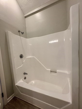 200 Falls Blvd # B305