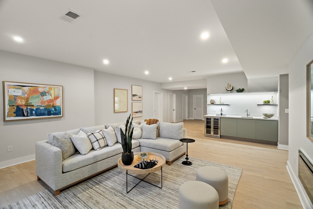 16 Dorcar Rd
