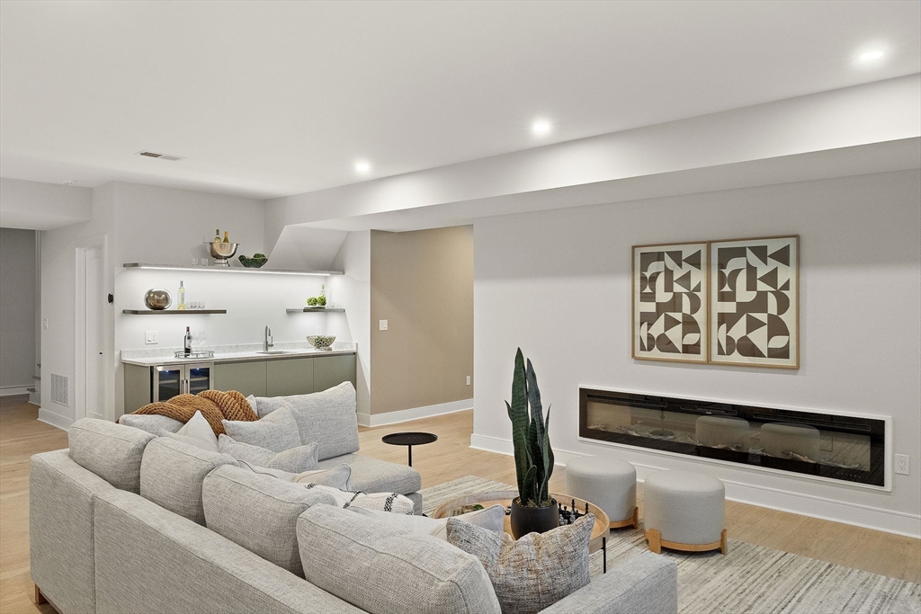 16 Dorcar Rd