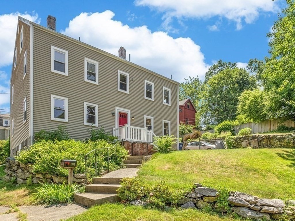 1304 Boylston St # 1