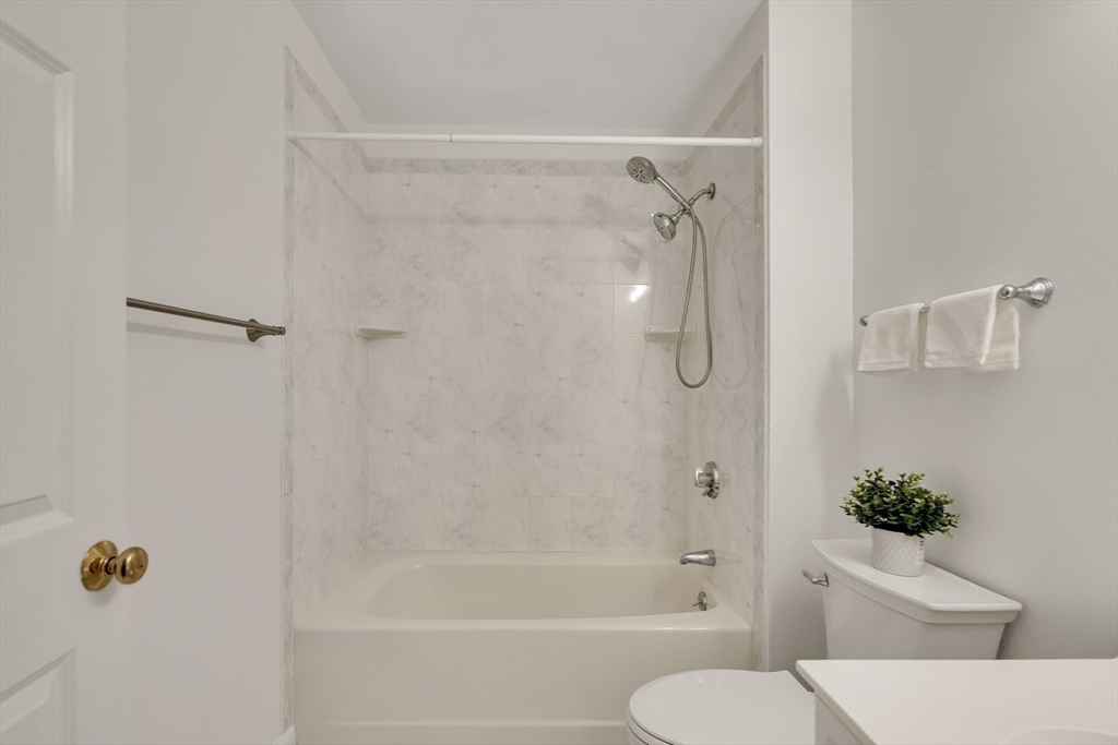 1401 Centre St # 1401