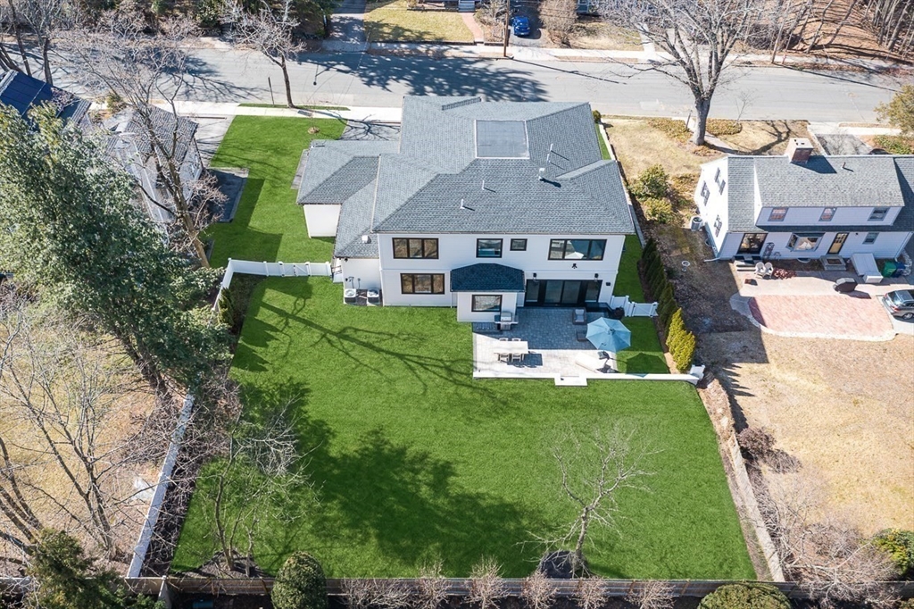 180 Allen Ave