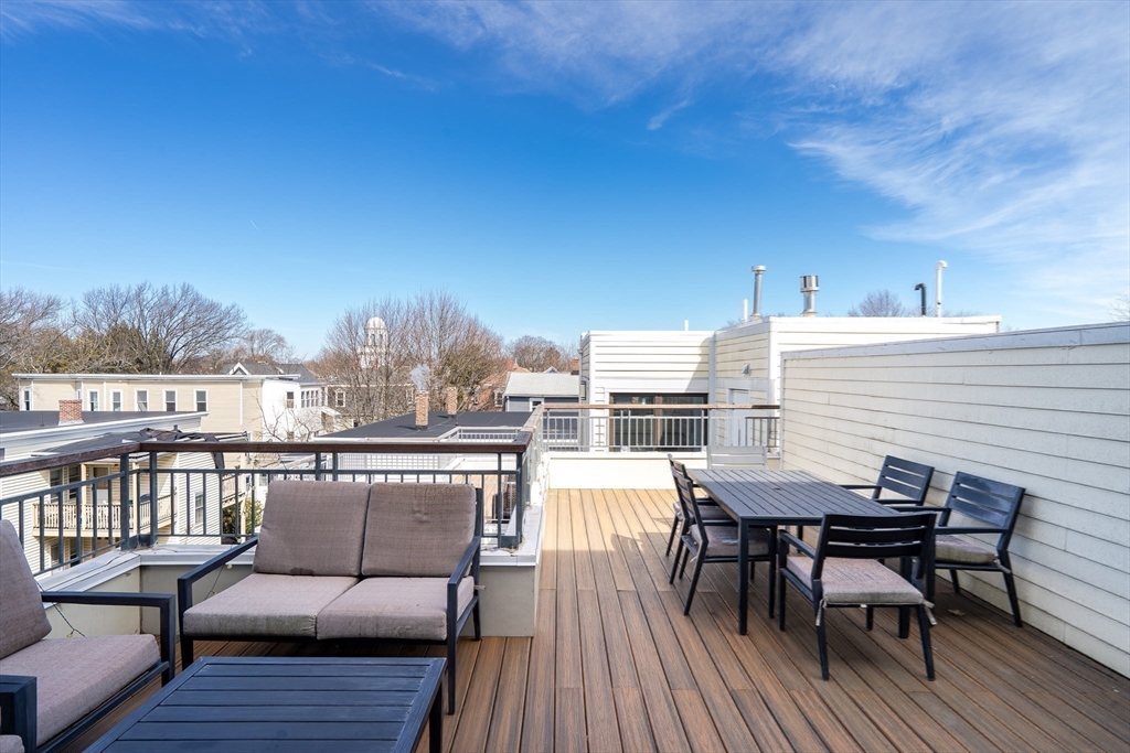 1963-1975 Massachusetts Avenue # 401