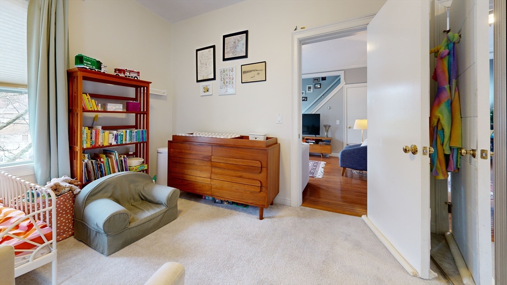 25 Wellington St # 1