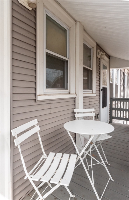 25 Wellington St # 1