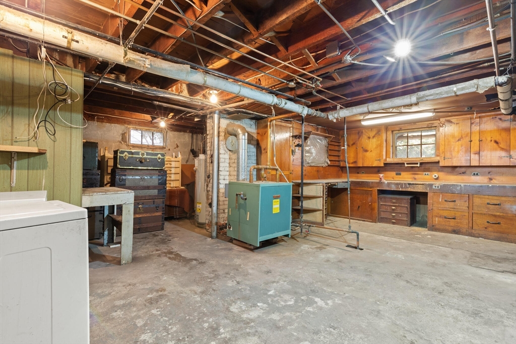 11 Poplar St